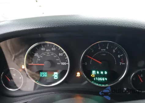 2014 Jeep Wrangler Unlimited Sport z USA, uszkodzony, nr VIN 1C4BJWDG1EL239319